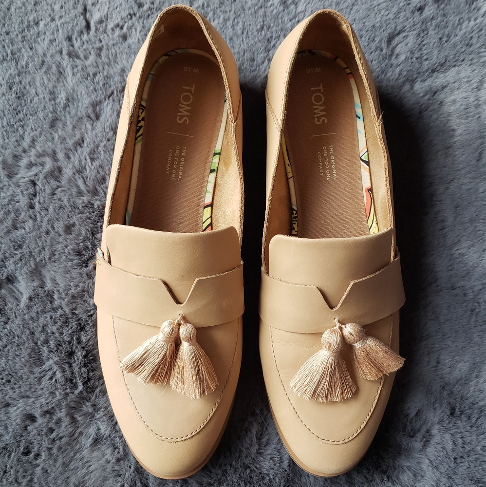 Toms Estel Leather Loafer with tassels 10W